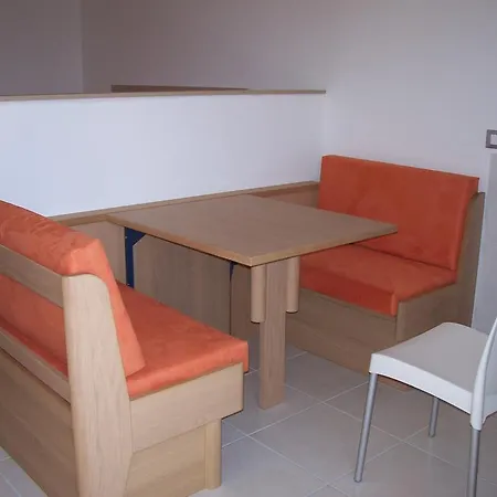 Bibione Residence Apartments Μπιμπιόνε